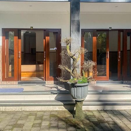 Puri Radent Ubud Redpartner Tegallalang  Exterior photo